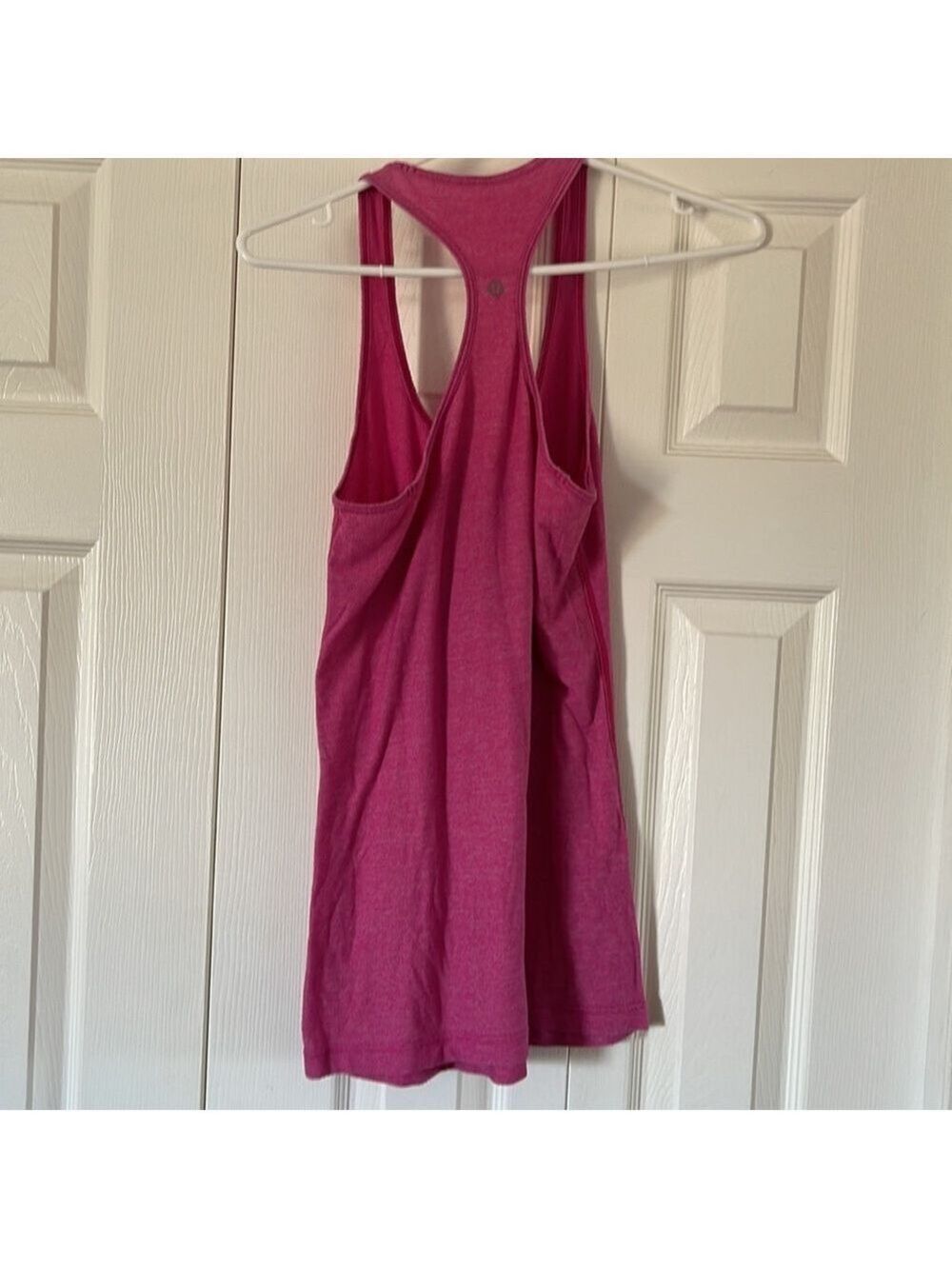 Lululemon Tank Top 🥰❤️🥰 - Picture 2 of 3